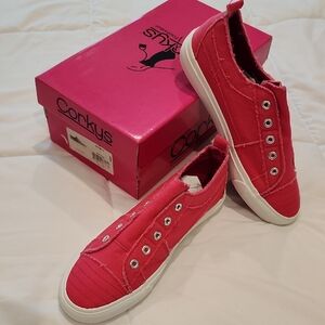 NWB Corkys Women's Hot Pink Sneakers‎ 9M